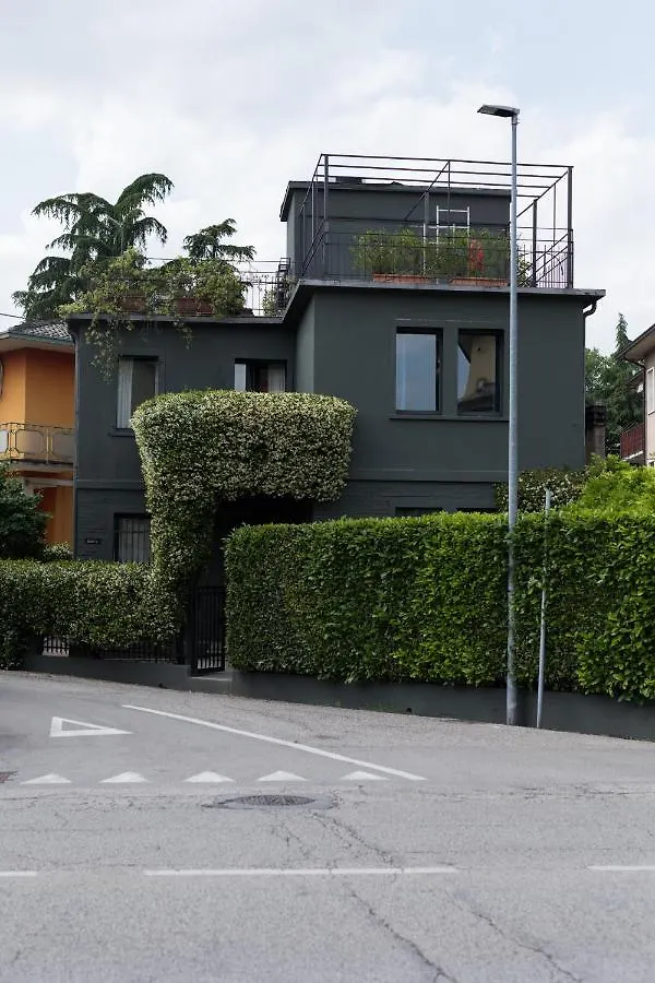 M32 Home Vicenza Itálie